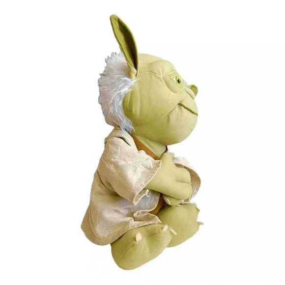 STAR WARS YODA Plush w/Hooded Robe Lucasfilm (TM) Jay Franco 18" - Picture 2 of 6